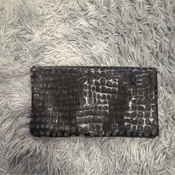 tory burch patent clutch - Picture 5 of 5